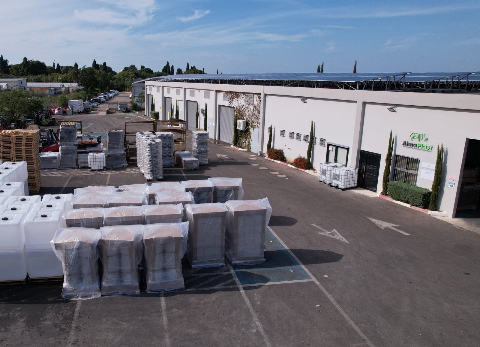 שימוש במשטח יורו בתעשייה ובמסחר